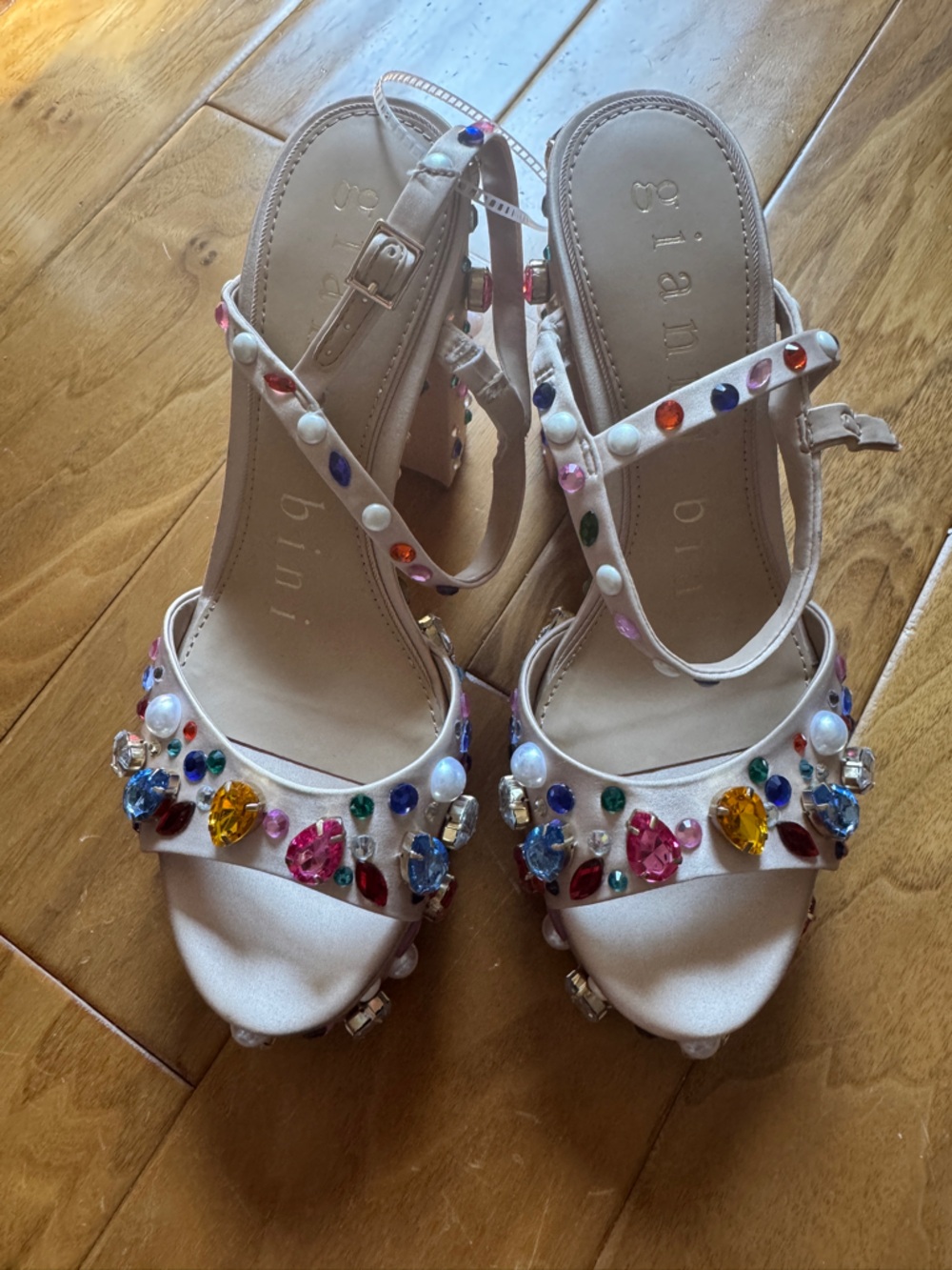 NWT Gianni Bini Calvan Jewel Ornamented Platform Dress Sandals Sz 8,5 - Picture 2 of 11
